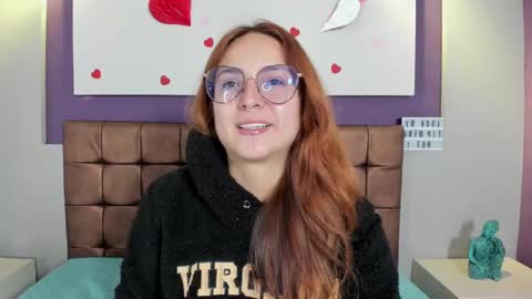 rhosyn_reyes online show from 13, 2, 2025