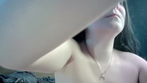 Snapshot of ria_32 chatting on 15, 12, 2024 ria_32 online show from 15, 12, 2024