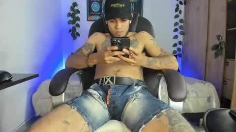 Snapshot of riancum chatting on 17, 2, 2025 juan online show from 17, 2, 2025