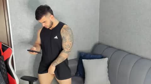 Snapshot of ricardogonzalez666 chatting on 3, 1, 2025 ricardogonzalez666 online show from 3, 1, 2025