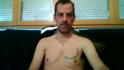 Snapshot of ricardohawtin chatting on 3, 5, 2026 ricardohawtin online show from 3, 5, 2026