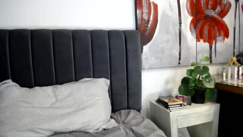 Tina online show from 4, 12, 2024