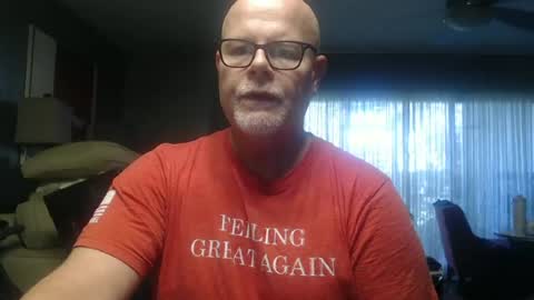 Snapshot of rich32937 chatting on 22, 6, 2026 rich32937 online show from 22, 6, 2026