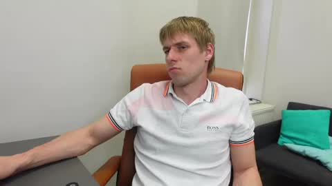 Snapshot of richard_hards chatting on 3, 5, 2026 RICHARD HARDS online show from 3, 5, 2026