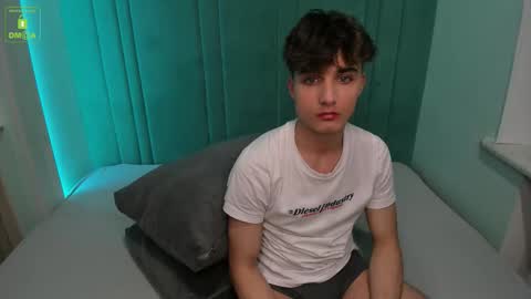 Richard online show from 4, 12, 2025