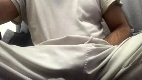 Snapshot of richardsone1 chatting on 24, 11, 2025 Babu online show from 24, 11, 2025