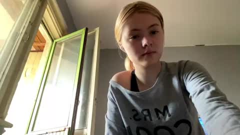 Snapshot of richellearmentrout chatting on 2, 7, 2026 jenny online show from 2, 7, 2026