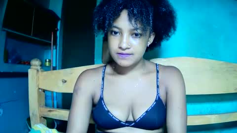 Snapshot of richinah3112 chatting on 19, 2, 2025 richinah3112 online show from 19, 2, 2025