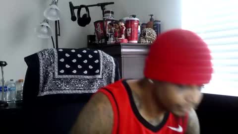Snapshot of rickavelli chatting on 24, 4, 2026 Rick online show from 24, 4, 2026