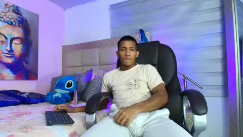 Snapshot of ricky_23cm_ chatting on 5, 2, 2026 RICKY online show from 5, 2, 2026