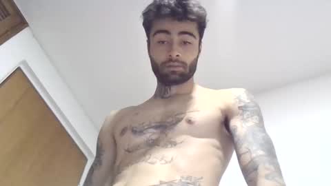 Snapshot of rickycruz97 chatting on 23, 11, 2025 N online show from 23, 11, 2025