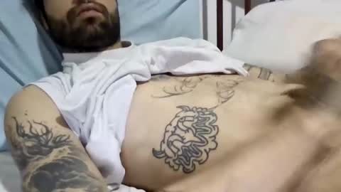 Snapshot of rickycruz97 chatting on 23, 11, 2025 N online show from 23, 11, 2025