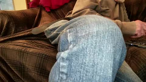 Snapshot of rico_y_suave_4u chatting on 13, 5, 2026 Easy if yun are good see my pics online show from 13, 5, 2026