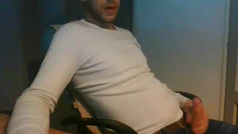 Snapshot of ricooo465 chatting on 10, 4, 2026 ricooo465 online show from 10, 4, 2026