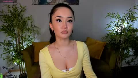 Snapshot of riddle_layla chatting on 28, 4, 2026 Layla online show from 28, 4, 2026