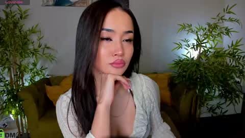 Snapshot of riddle_layla chatting on 11, 5, 2026 Layla online show from 11, 5, 2026