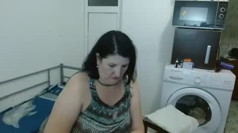 Snapshot of ridemerafsuzana chatting on 6, 1, 2025 Ridemeraf online show from 6, 1, 2025