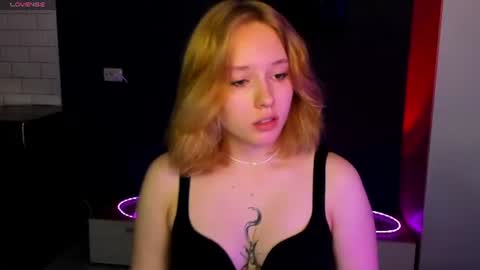 Snapshot of rikkitikkitavik chatting on 1, 7, 2026 rikkitikkitavik online show from 1, 7, 2026