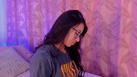 Riley online show from 9, 10, 2025