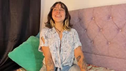 Riley online show from 3, 2, 2025