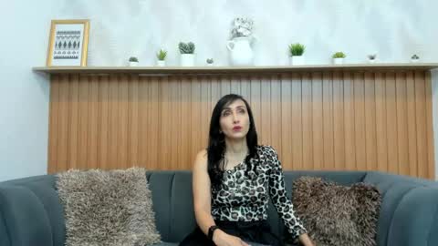 Oriana online show from 7, 7, 2026