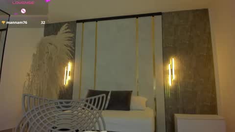 Riley Sierra online show from 14, 1, 2026