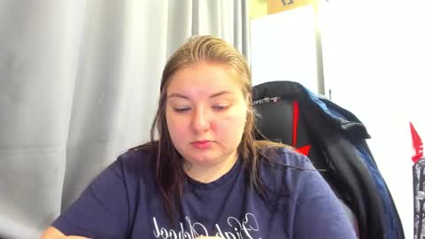 Snapshot of rina16 chatting on 27, 10, 2025 rina16 online show from 27, 10, 2025