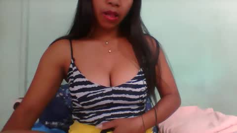 rinah856024 online show from 10, 11, 2025