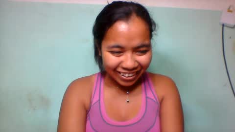 Snapshot of rinah856024 chatting on 15, 7, 2026 rinah856024 online show from 15, 7, 2026