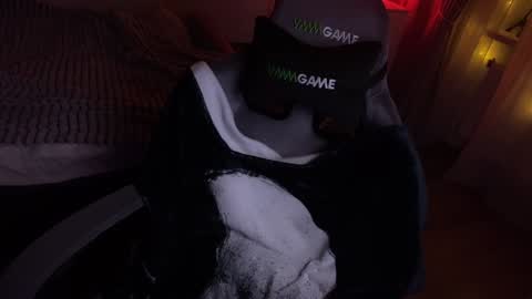   DianaBrite            fansl y online show from 3, 12, 2024