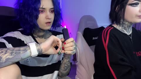   DianaBrite            fansl y online show from 14, 1, 2025