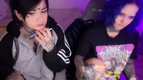   DianaBrite            fansl y online show from 25, 1, 2025