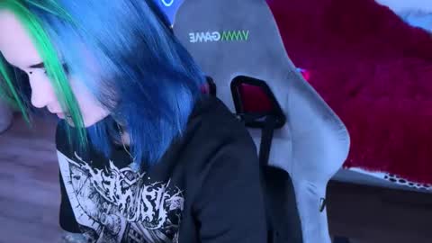   DianaBrite            fansl y online show from 16, 9, 2025