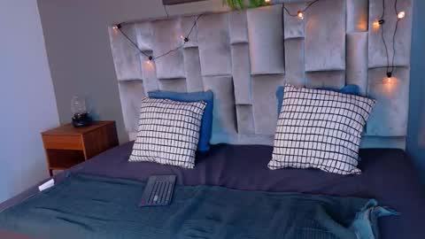 RIRI  online show from 21, 11, 2025