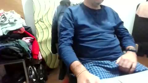Snapshot of risen77 chatting on 26, 11, 2025 risen77 online show from 26, 11, 2025