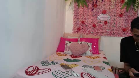 Risitos De Oro online show from 18, 9, 2025