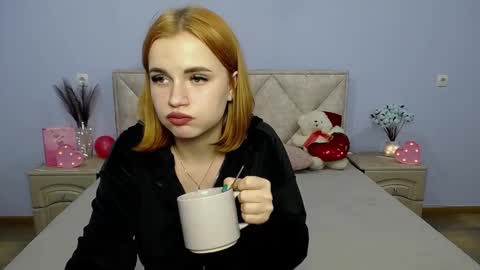 Snapshot of ritakiskis chatting on 23, 1, 2025 ritakiskis online show from 23, 1, 2025