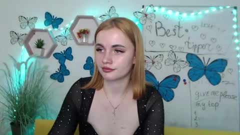 Snapshot of ritakiskis chatting on 12, 3, 2025 ritakiskis online show from 12, 3, 2025