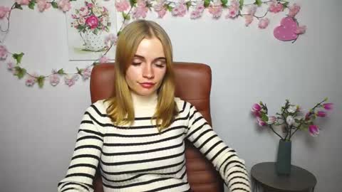 Snapshot of ritakiskis chatting on 11, 9, 2025 ritakiskis online show from 11, 9, 2025