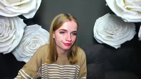 Snapshot of ritakiskis chatting on 19, 9, 2025 ritakiskis online show from 19, 9, 2025