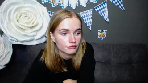 Snapshot of ritakiskis chatting on 1, 10, 2025 ritakiskis online show from 1, 10, 2025
