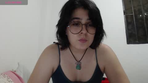 PeachSalinger online show from 9, 9, 2025