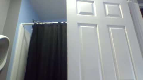 Snapshot of rmullet97 chatting on 17, 10, 2025 rmullet97 online show from 17, 10, 2025