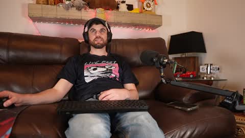 Snapshot of rndmzd chatting on 20, 12, 2024 Ryan aka KeylimeRy online show from 20, 12, 2024