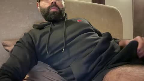 roamexotic00 online show from 28, 11, 2025