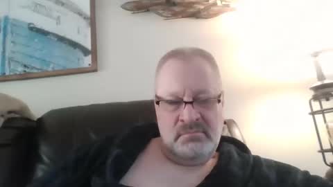 rob872217 online show from 9, 4, 2026