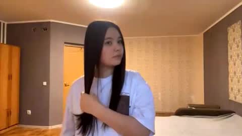 Snapshot of robbimckoy chatting on 3, 2, 2026 Aya online show from 3, 2, 2026