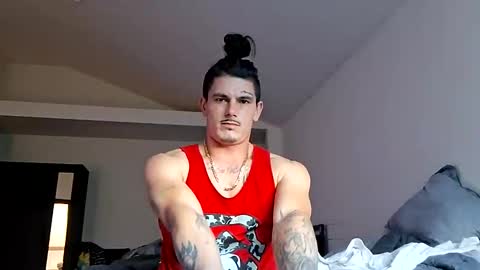 Snapshot of robbyparenteau414 chatting on 1, 12, 2025 robbyparenteau414 online show from 1, 12, 2025