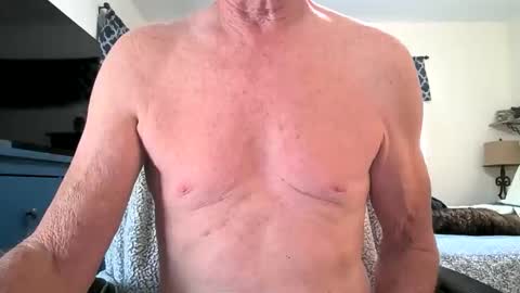 Snapshot of robert45556 chatting on 22, 10, 2025 robert online show from 22, 10, 2025