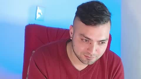 Snapshot of robert_leroy chatting on 2, 2, 2025 Stiven - online show from 2, 2, 2025